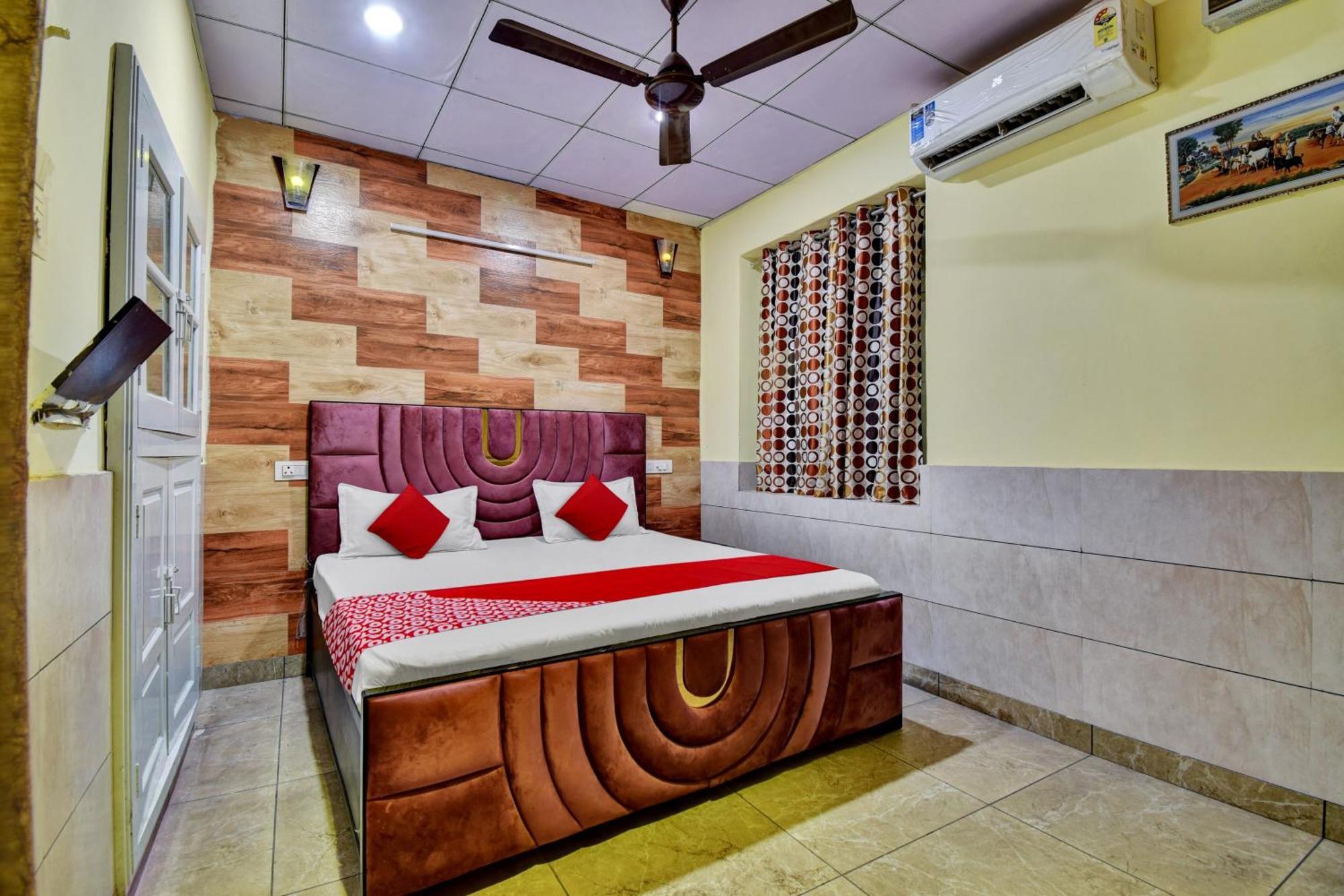 Oyo Flagship Apna Guest House Kota  Bagian luar foto